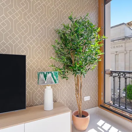 Genteel Tomas De Ibarra 15 Apartment Seville