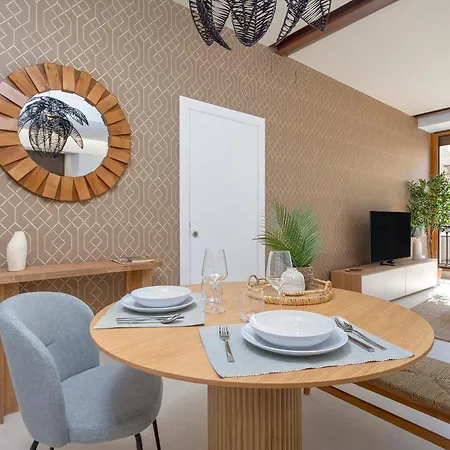 Apartment Genteel Tomas De Ibarra 15 *